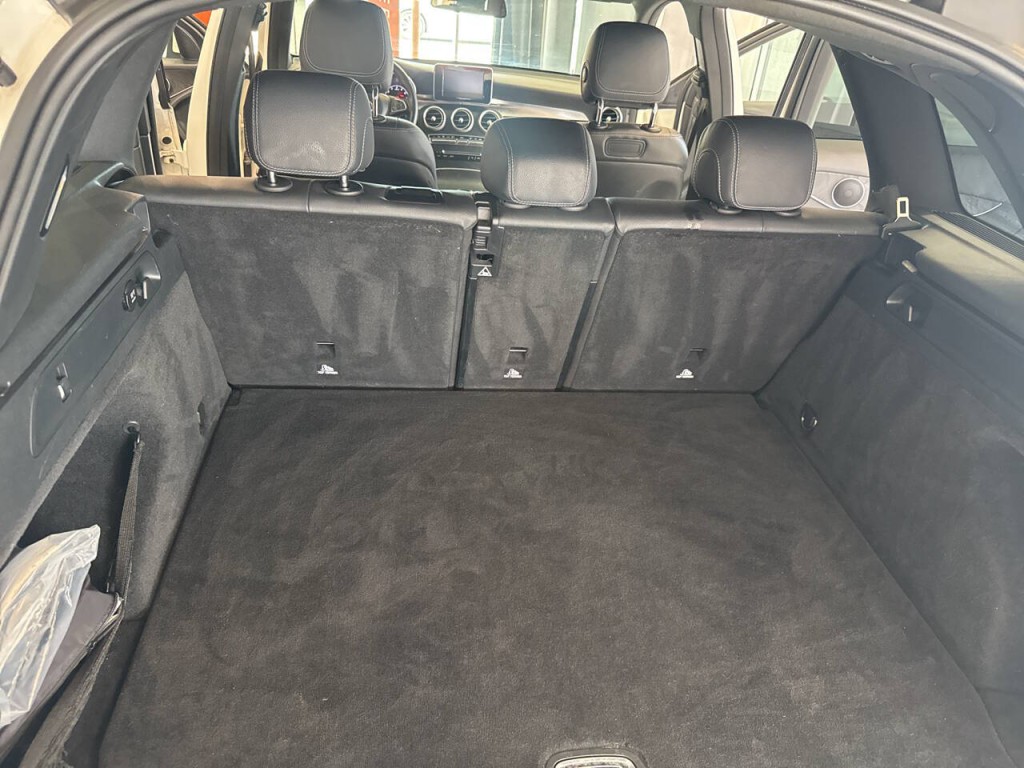 2018 Mercedes-Benz GLC-Class Image 26