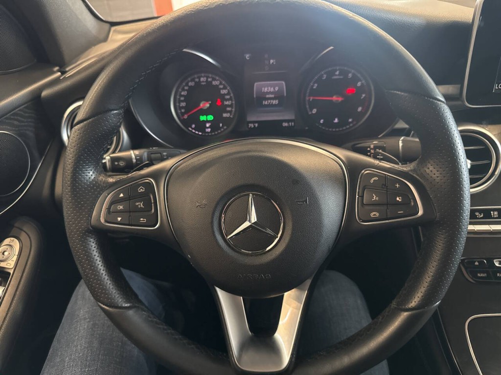 2018 Mercedes-Benz GLC-Class Image 29