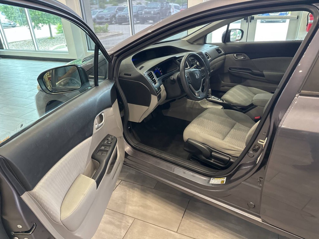 2014 Honda Civic Image 11