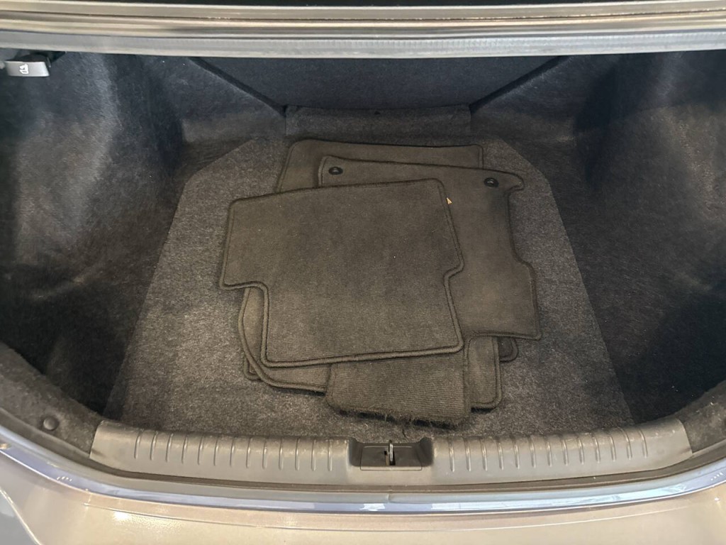 2014 Honda Civic Image 32