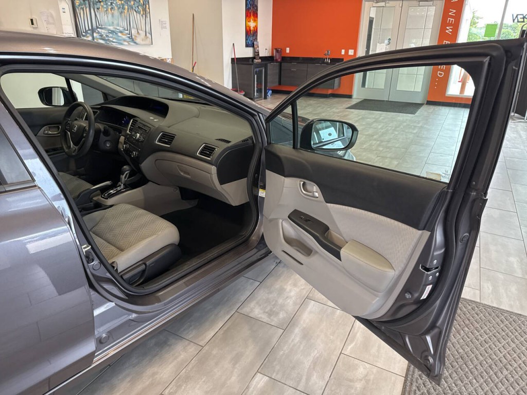2014 Honda Civic Image 36