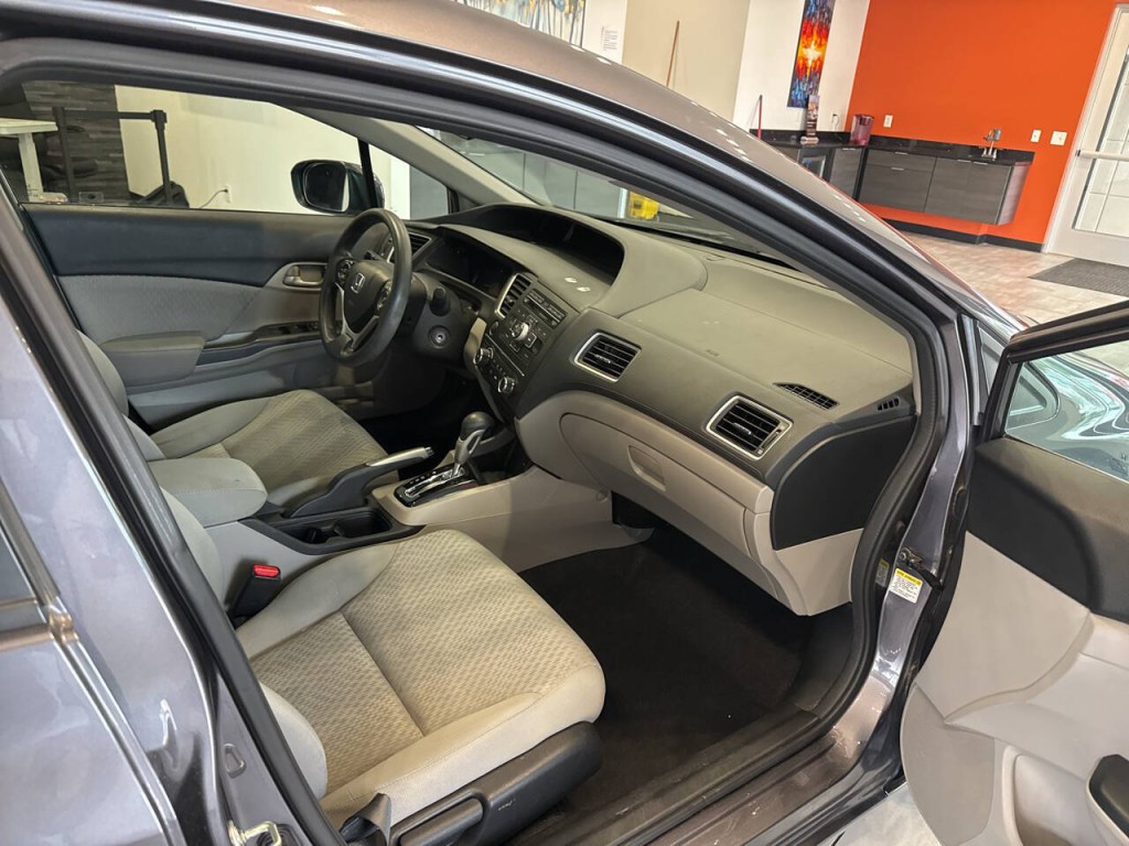2014 Honda Civic Image 38