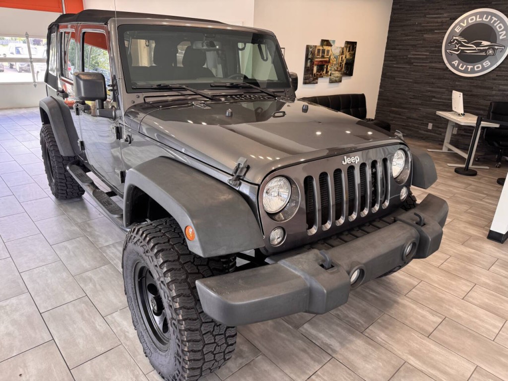 2017 Jeep Wrangler Unlimited Image 2