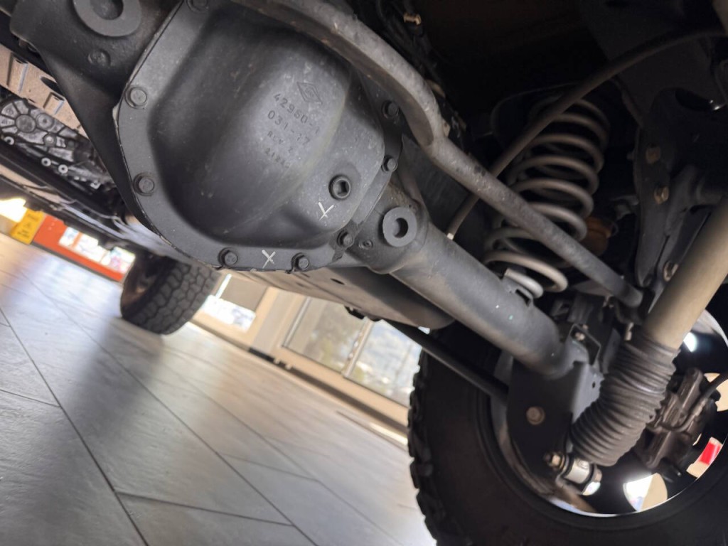 2017 Jeep Wrangler Unlimited Image 38