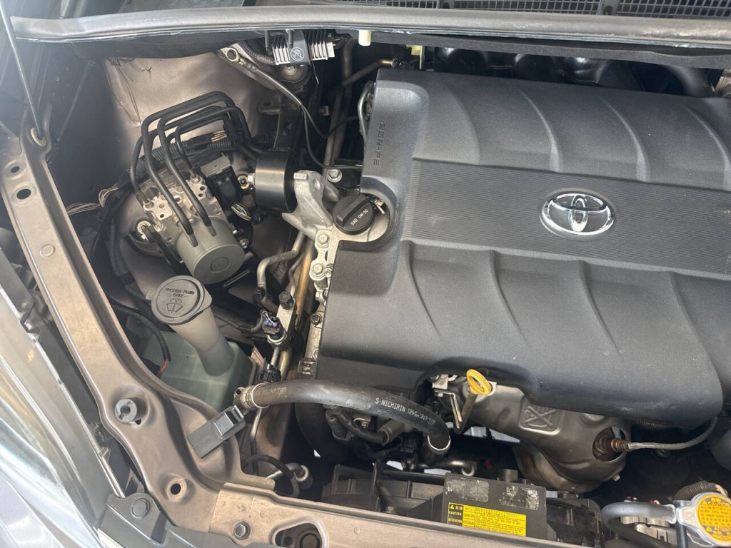 2014 Toyota Sienna Image 41