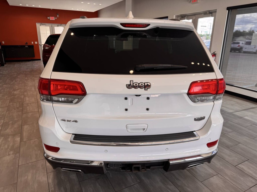 2015 Jeep Grand Cherokee Image 13