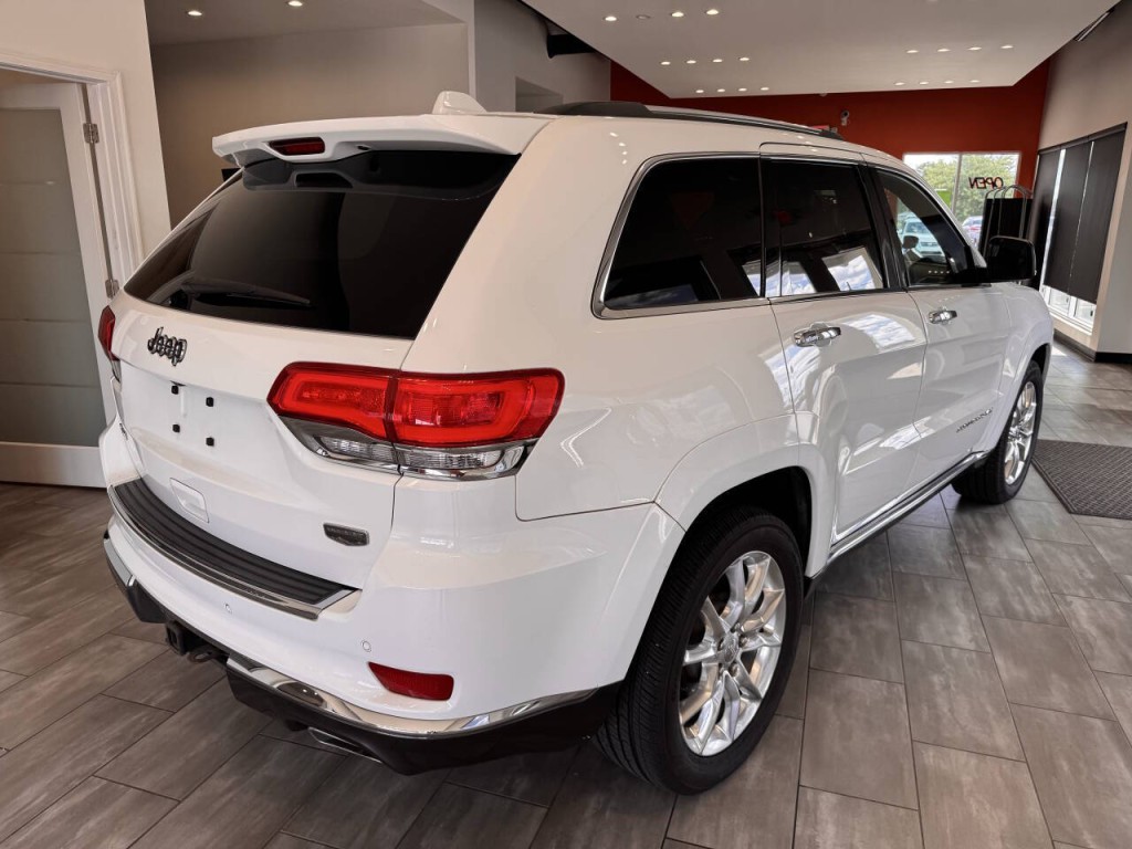 2015 Jeep Grand Cherokee Image 16
