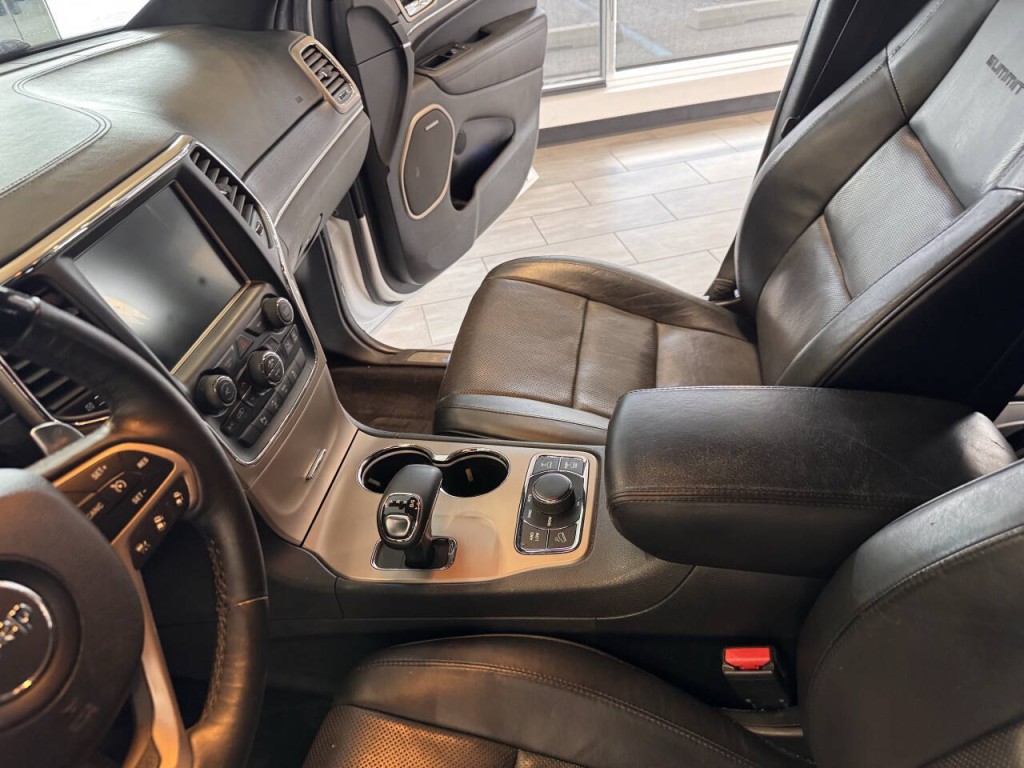 2015 Jeep Grand Cherokee Image 34