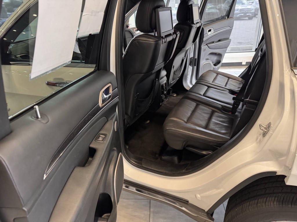 2015 Jeep Grand Cherokee Image 36