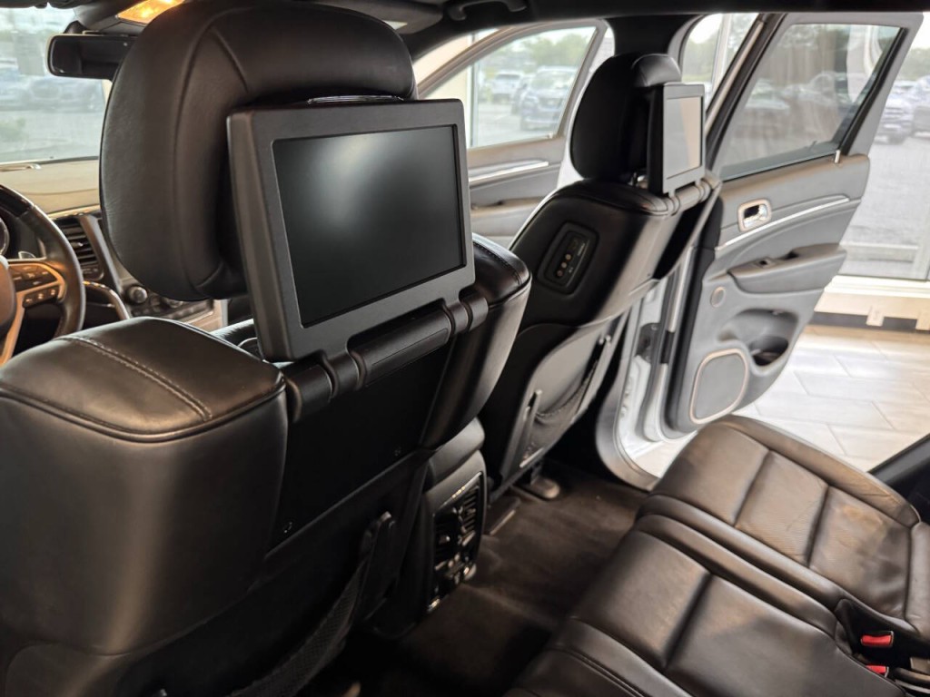 2015 Jeep Grand Cherokee Image 39