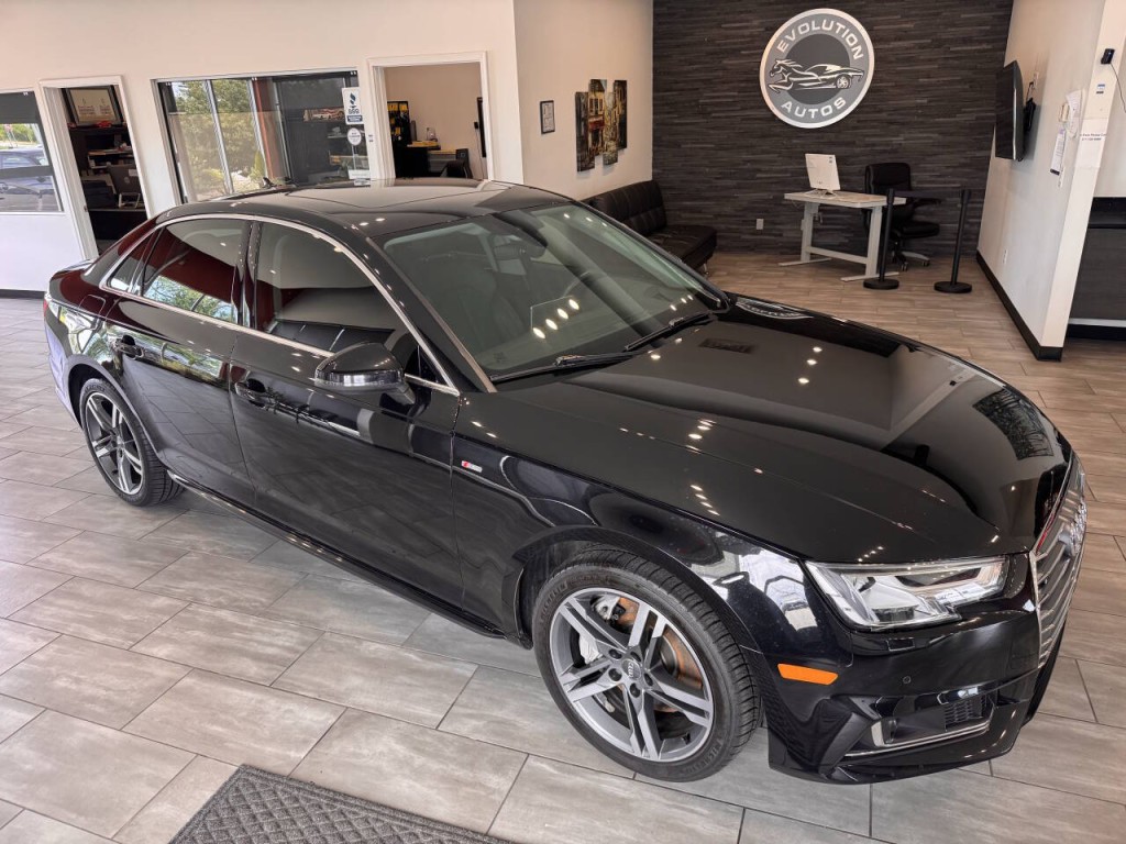 2017 Audi A4 Image 2
