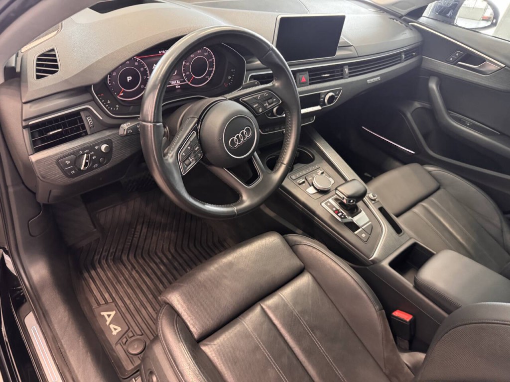 2017 Audi A4 Image 16