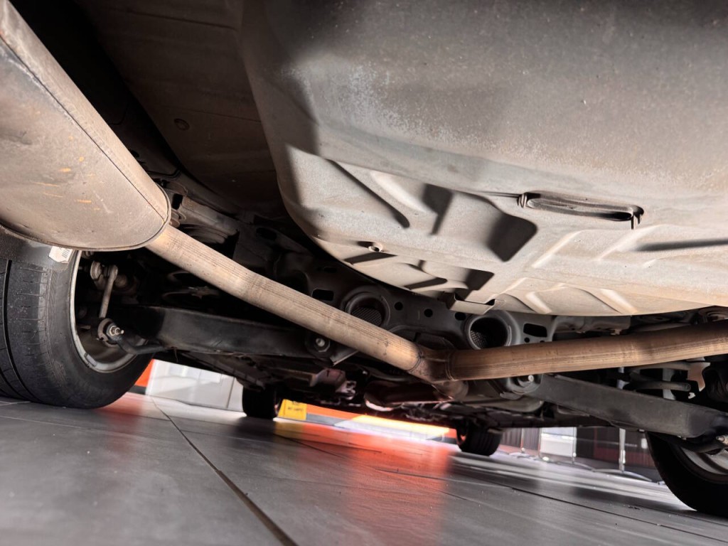 2014 Ford Taurus Image 27
