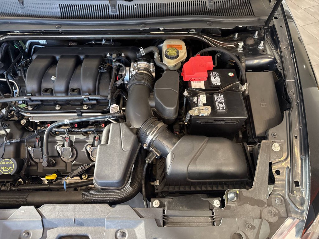 2014 Ford Taurus Image 31
