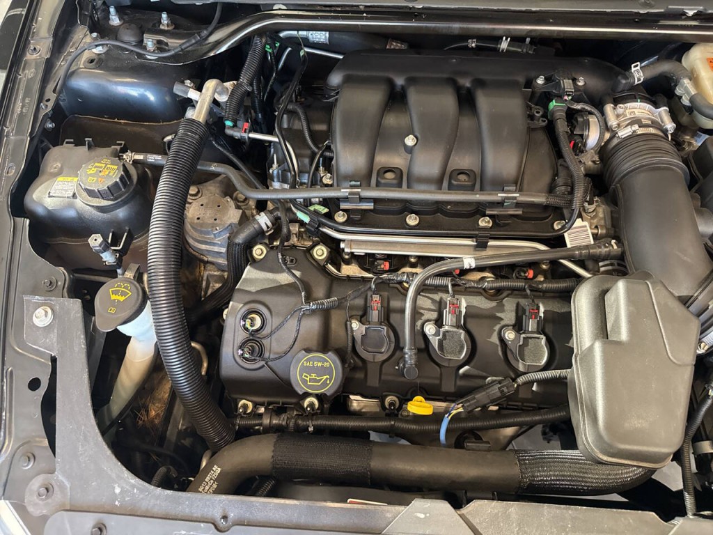 2014 Ford Taurus Image 32