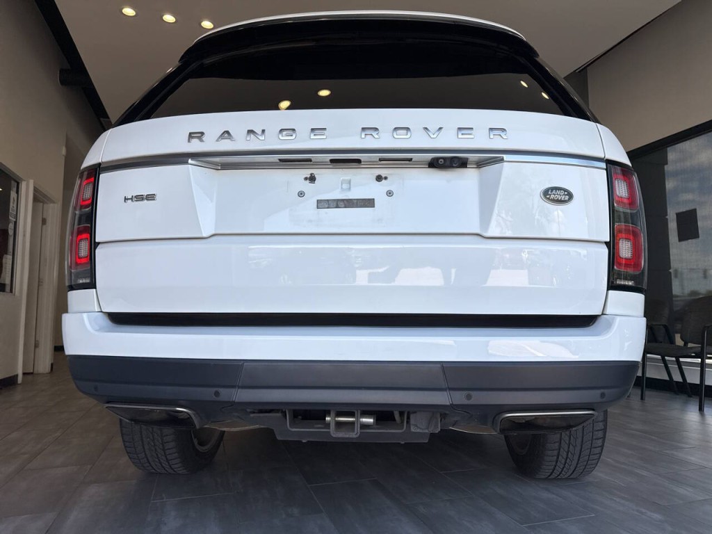 2018 Land Rover Range Rover Image 10