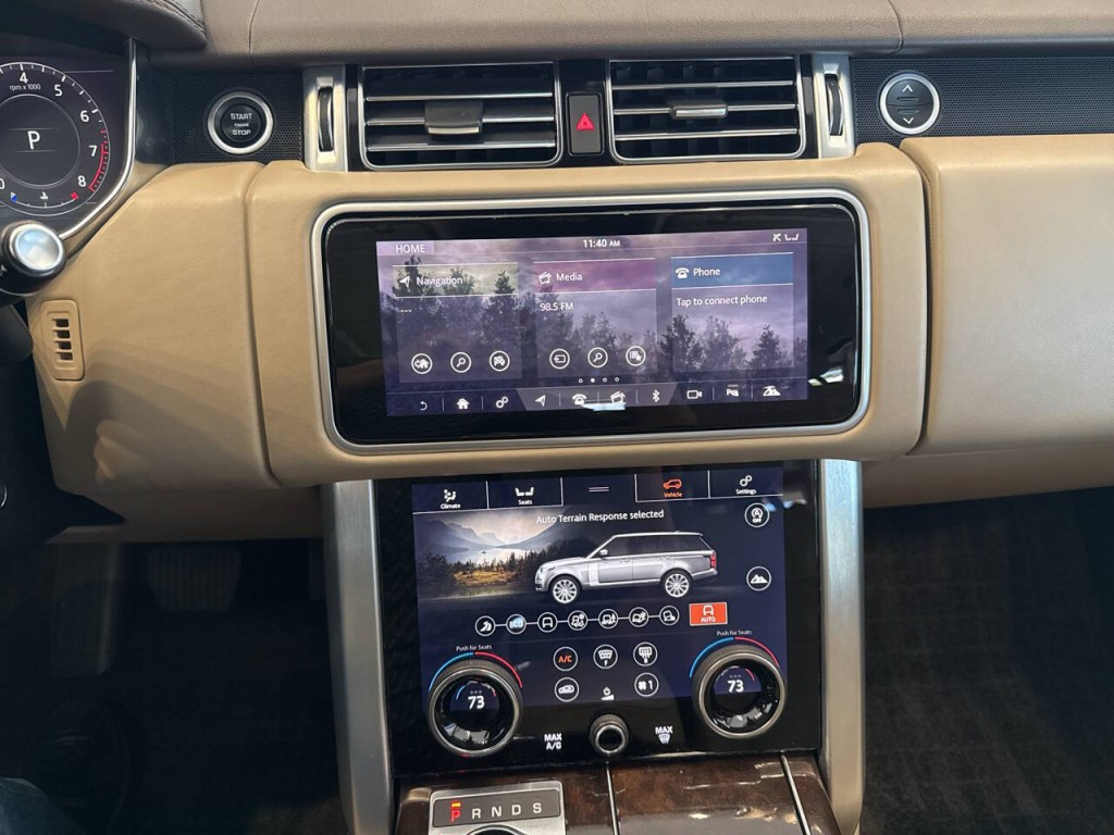2018 Land Rover Range Rover Image 25