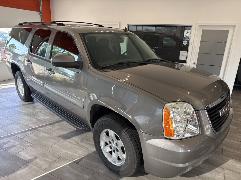2007 GMC Yukon Image 9