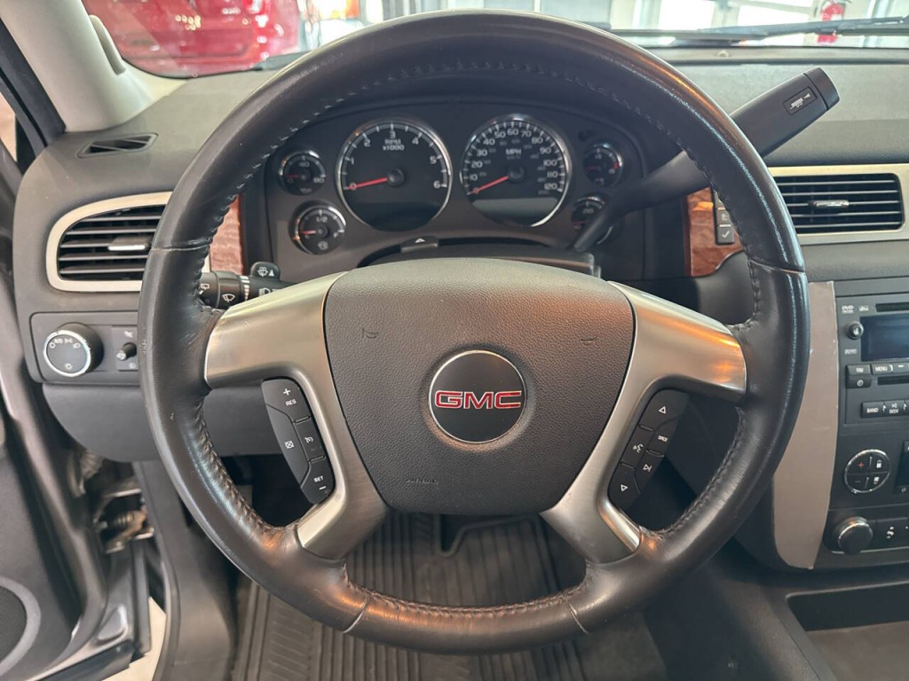 2007 GMC Yukon Image 16