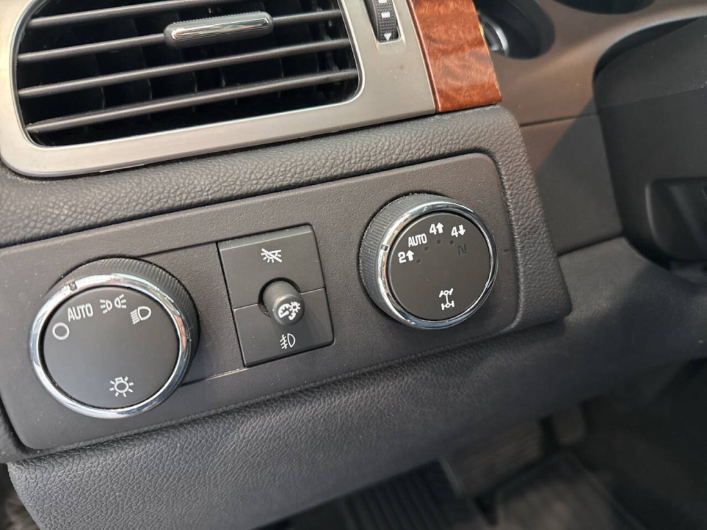 2007 GMC Yukon Image 20