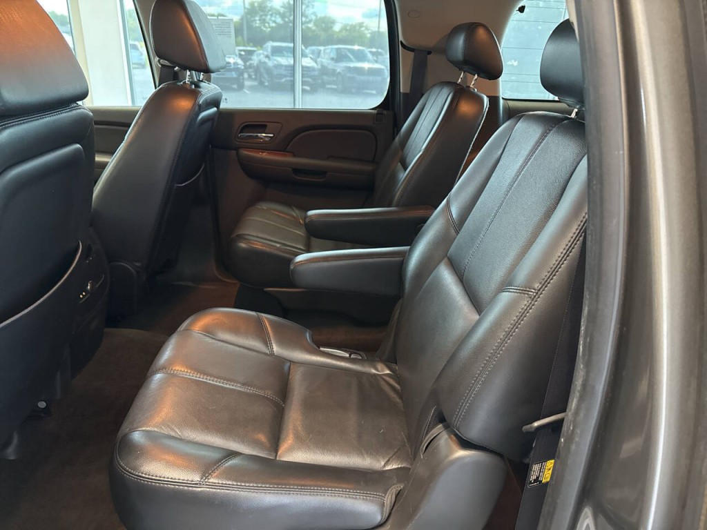 2007 GMC Yukon Image 27