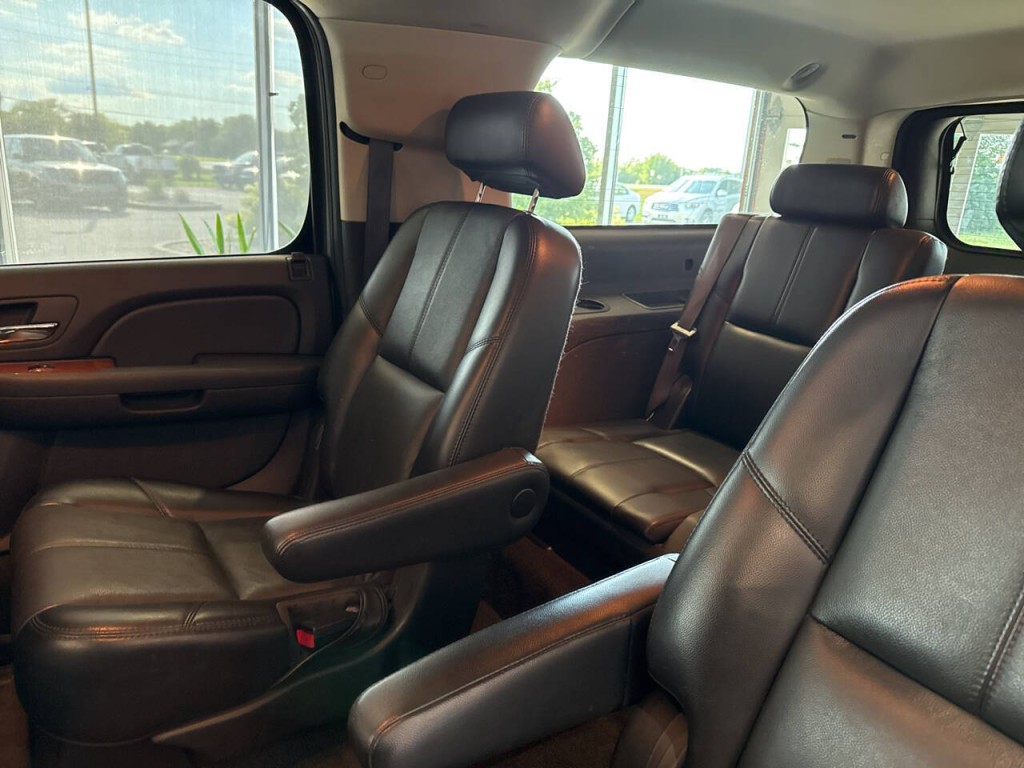 2007 GMC Yukon Image 30