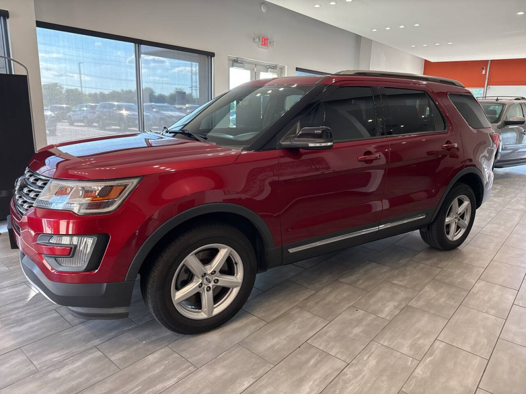 2017 Ford Explorer Image 4