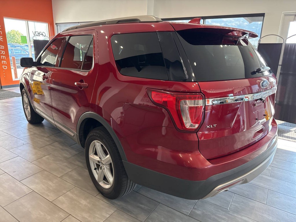 2017 Ford Explorer Image 5
