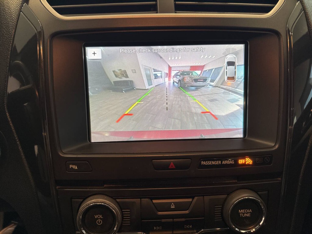 2017 Ford Explorer Image 27