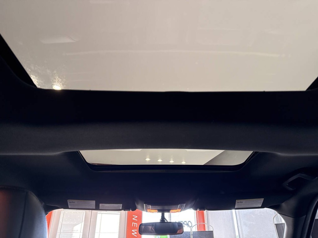 2017 Ford Explorer Image 36