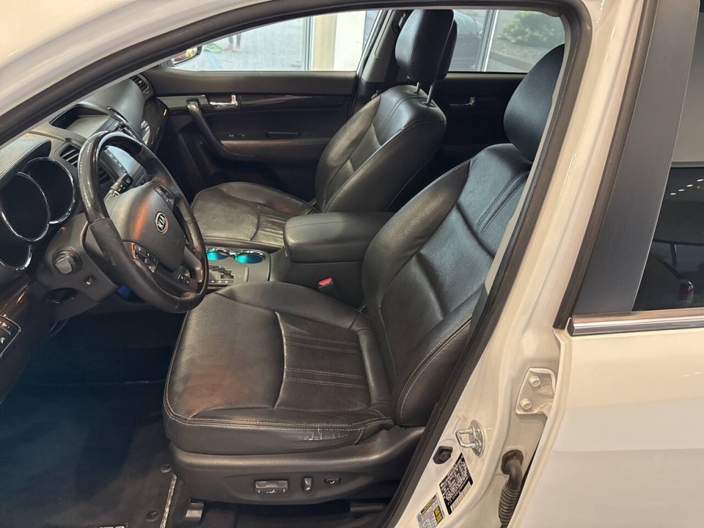2013 Kia Sorento Image 10