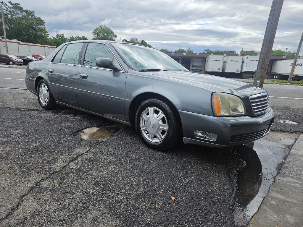 2004 Cadillac DeVille Image 3