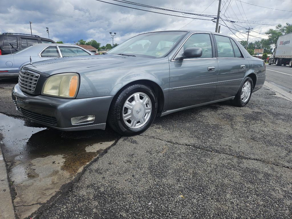 2004 Cadillac DeVille Image 4