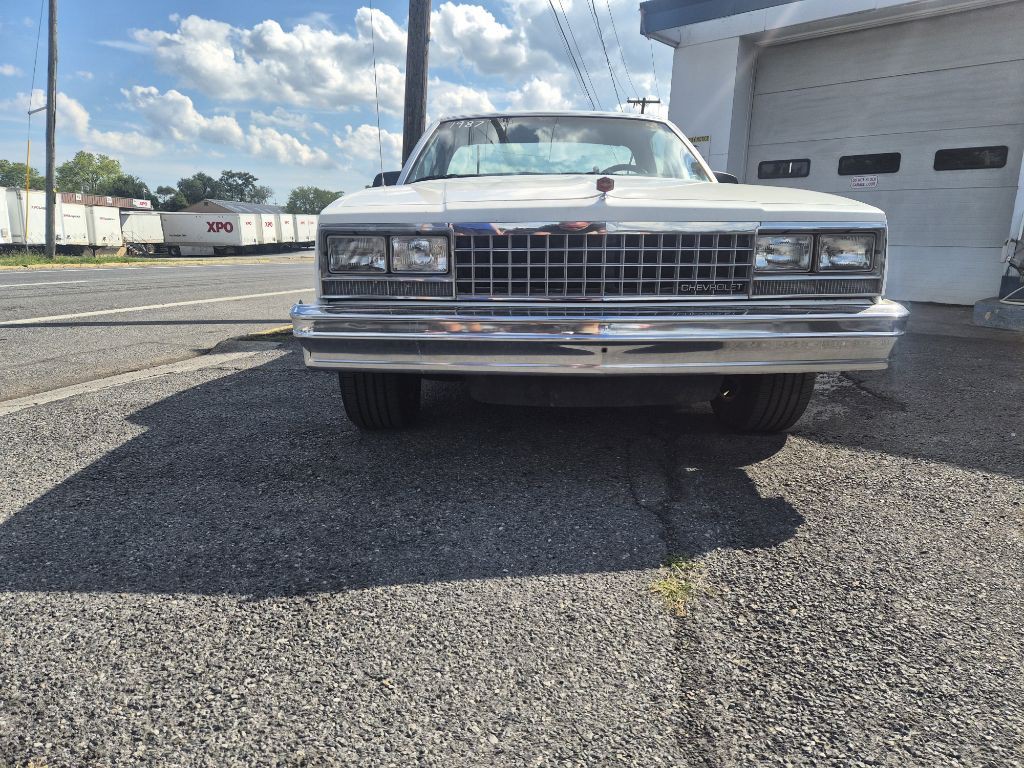 1987 Chevrolet El Camino Image 2