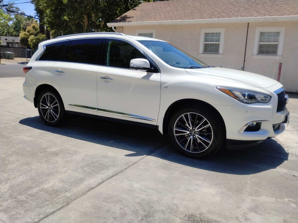 2017 INFINITI QX60 Image 5