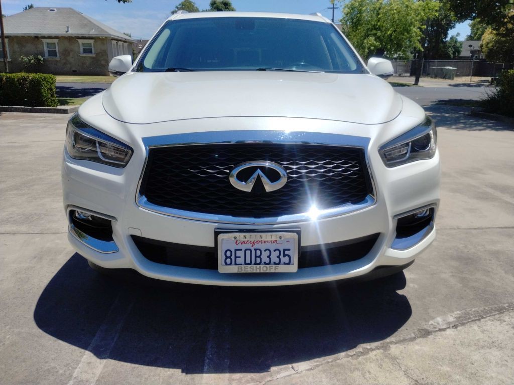 2017 INFINITI QX60 Image 6