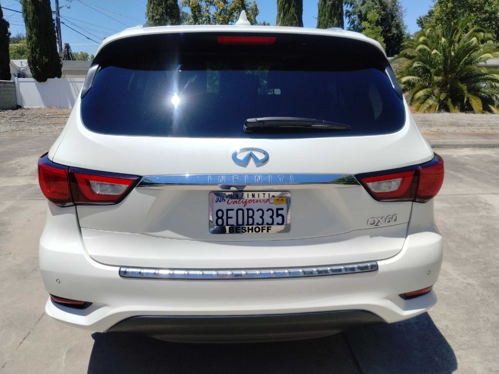 2017 INFINITI QX60 Image 8