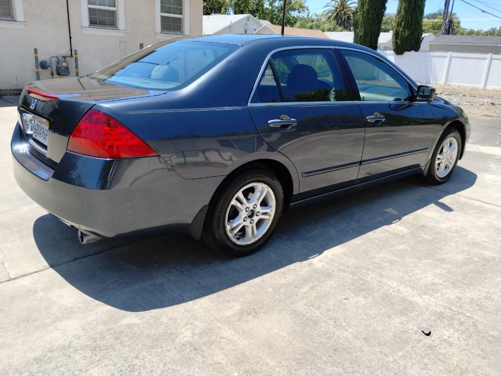 2006 Honda Accord Image 3