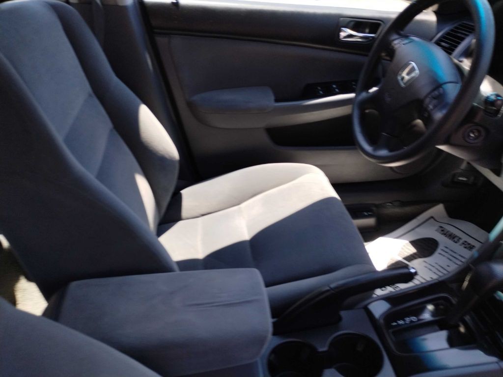2006 Honda Accord Image 13