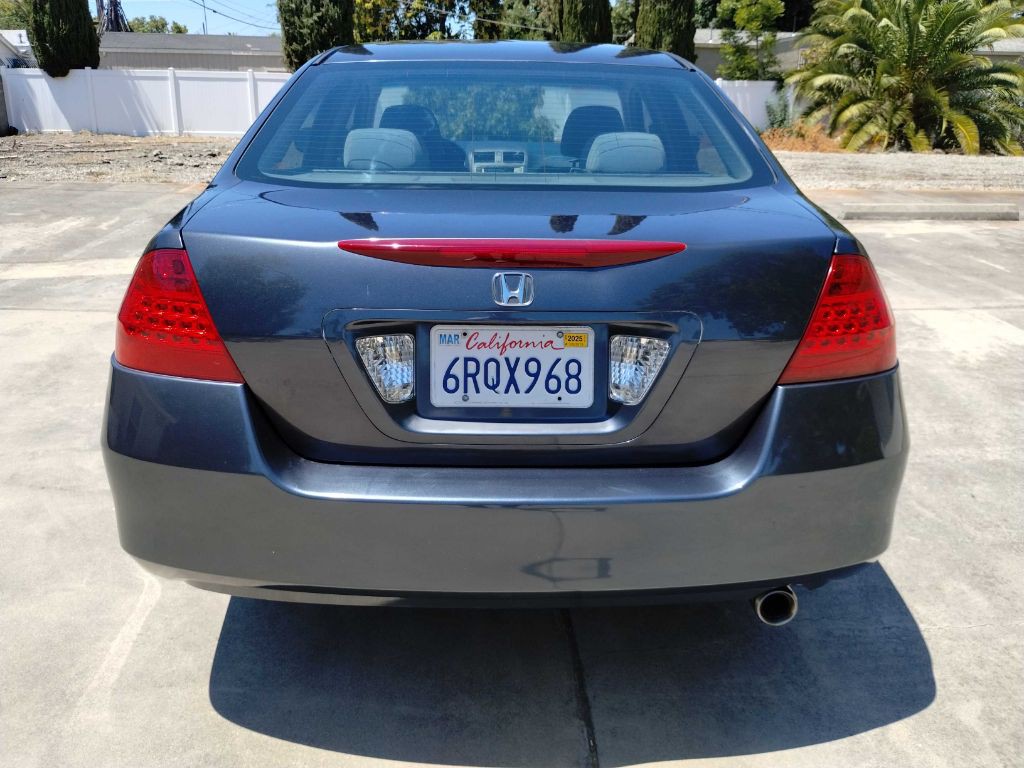2006 Honda Accord Image 2