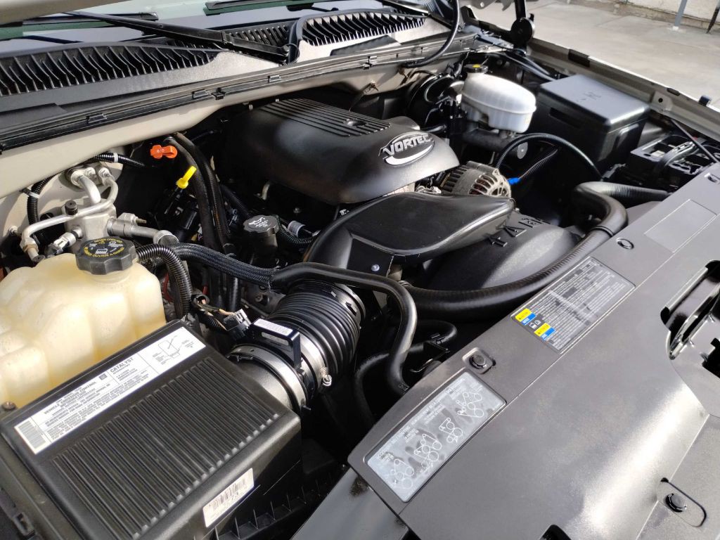 2004 Chevrolet Silverado 1500 Image 14