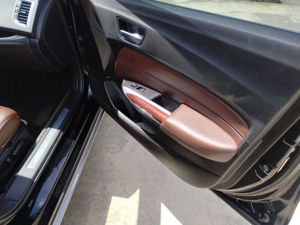 2015 Acura TL Image 17