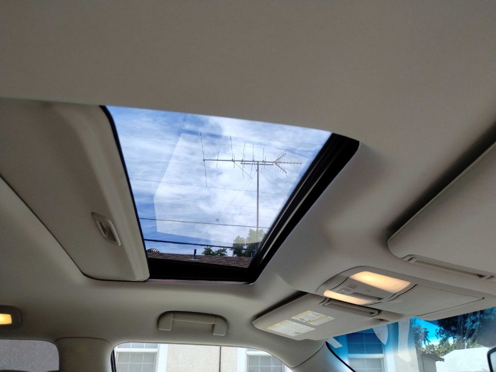 2015 INFINITI QX80 Image 19