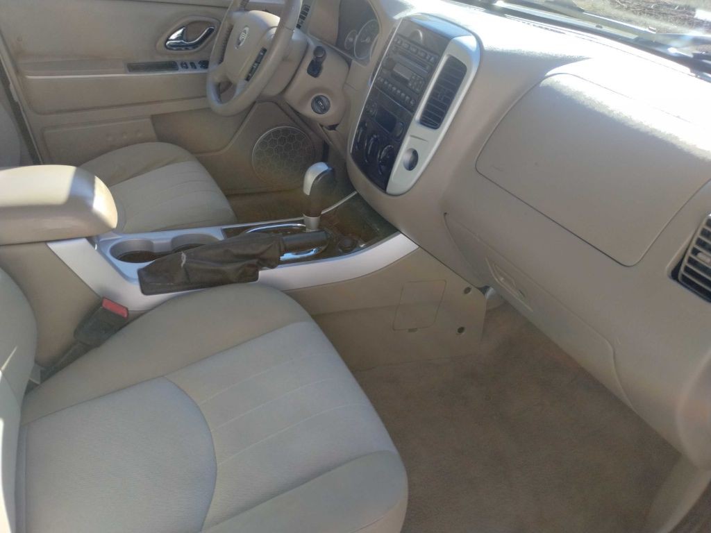 2007 Mercury Mariner Image 13