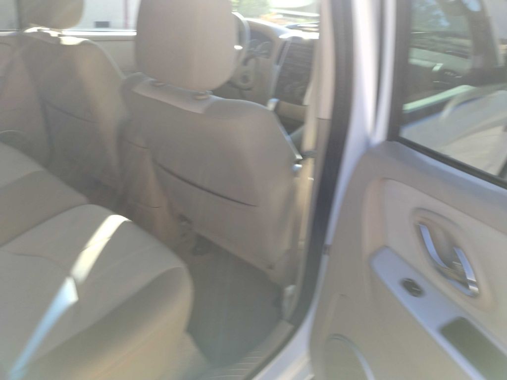 2007 Mercury Mariner Image 15