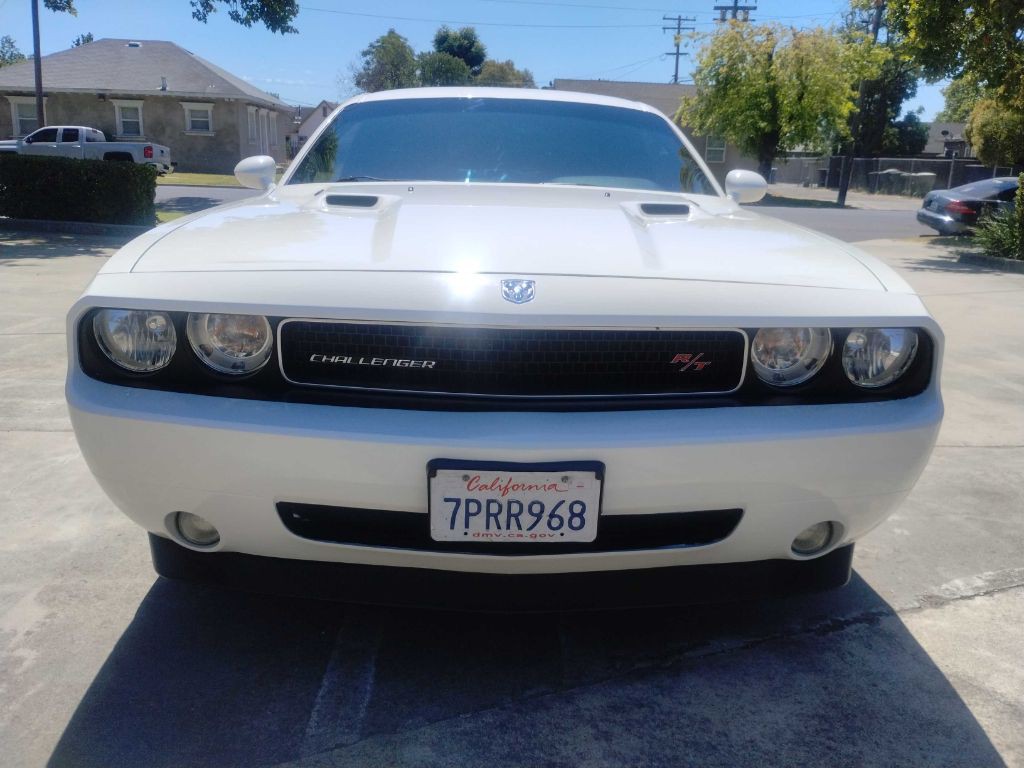 2010 Dodge Challenger Image 4