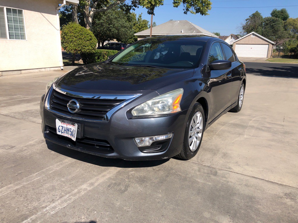 2013 Nissan Altima Image 2