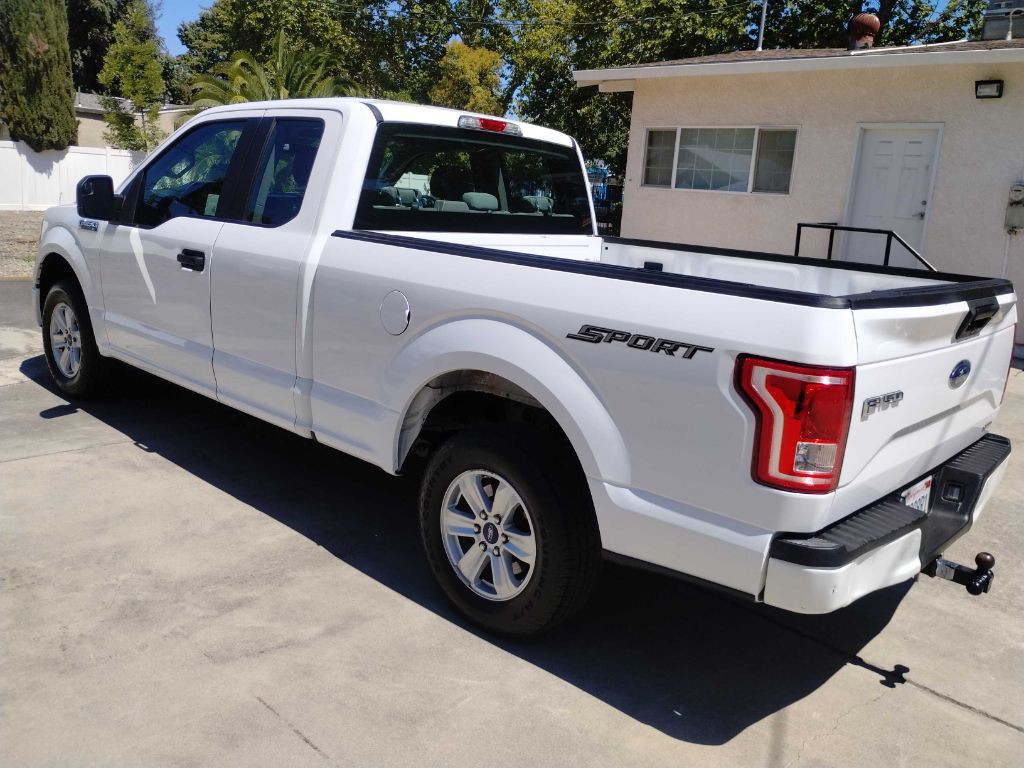 2016 Ford F-150 Image 9