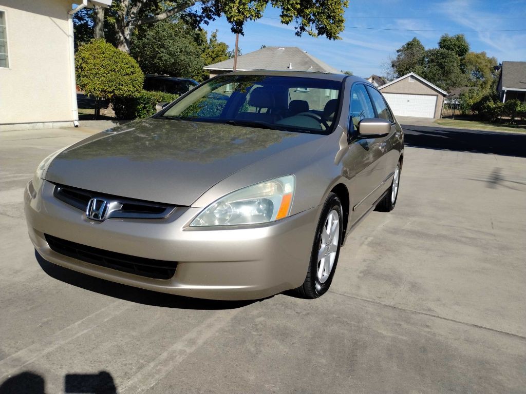 2004 Honda Accord Image 2
