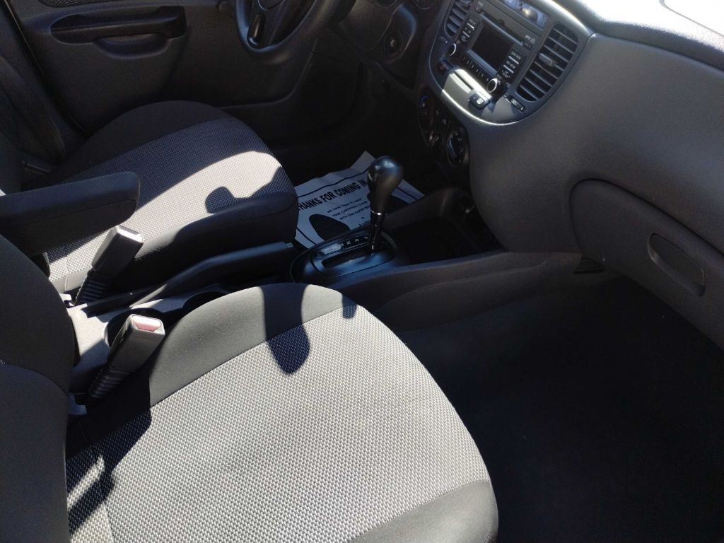 2011 Kia Rio Image 11